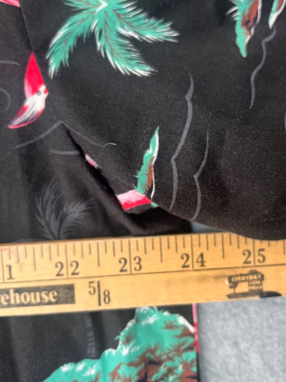 Paradise Found Hawaii Flamingo Aloha Shirt 🌴🦩 *Vintage* - Picture 5 of 6